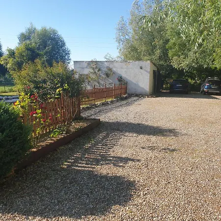 Bed & Breakfast Les Garennes Favières